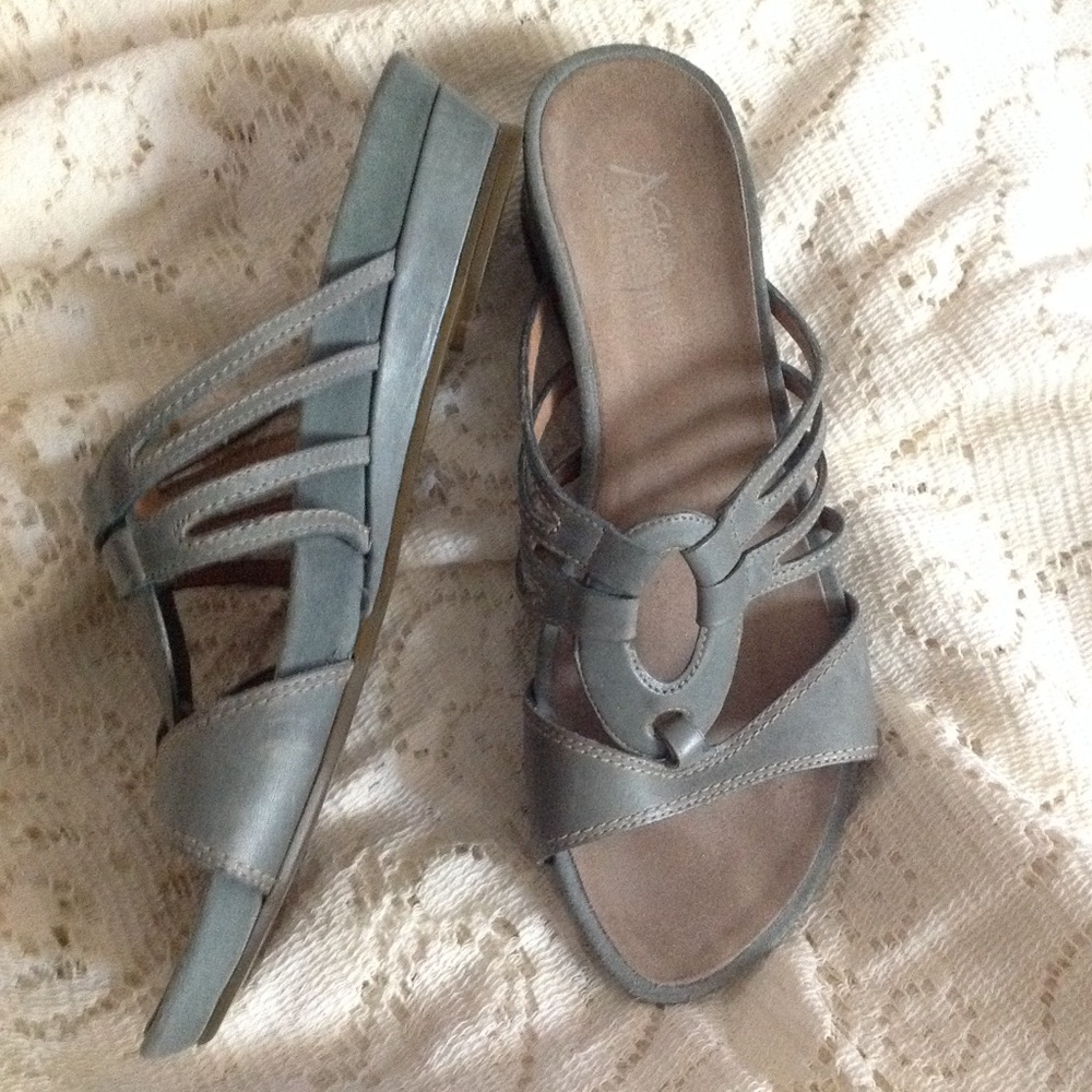 Clarks Artisan Summer Sandals!!